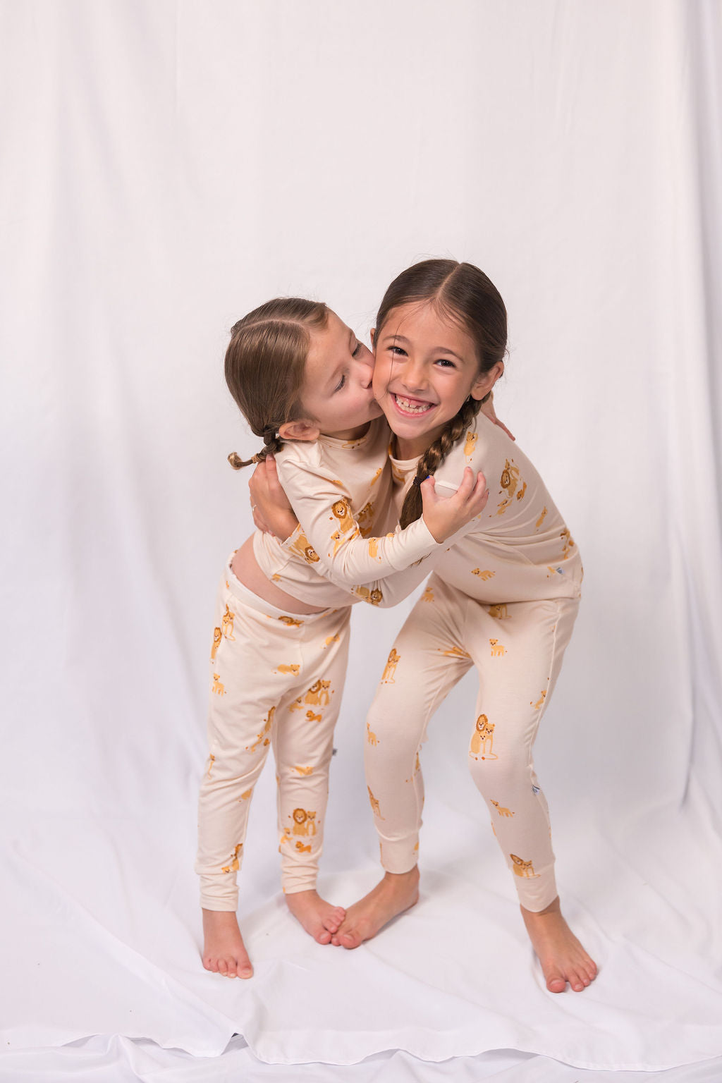 Sibling Roar Duo